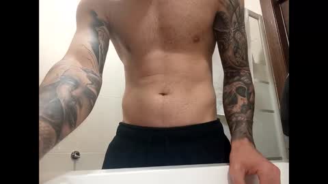 Cloud Strife online show from 12/04/24, 05:33