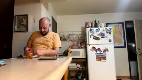 morethanenough437431 online show from 04/15/26, 08:21