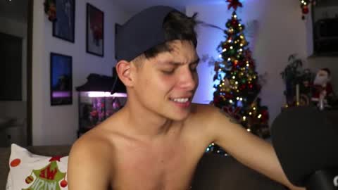   online show from 12/04/24, 12:08