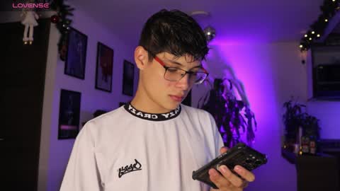   online show from 01/18/25, 01:30