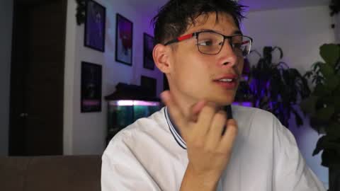   online show from 02/02/25, 09:23