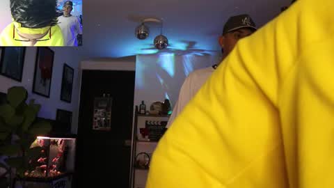   online show from 03/02/25, 02:19