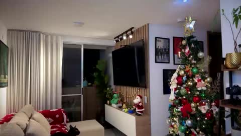   online show from 01/11/26, 01:43