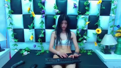 Snapshot of morganasmit_ chatting on 02/03/25, 08:13 morganasmit_ online show from 02/03/25, 08:13