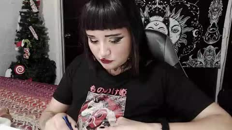 Snapshot of morganmoon1 chatting on 01/11/26, 10:26 Morgan Moon online show from 01/11/26, 10:26