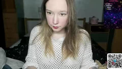 Snapshot of morimy chatting on 06/13/26, 04:27 Lisa 3 online show from 06/13/26, 04:27