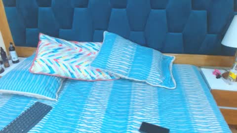 morrigan_luxus online show from 11/15/25, 01:29