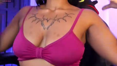 Snapshot of morticia_420 chatting on 06/18/26, 08:02 morticia_420 online show from 06/18/26, 08:02