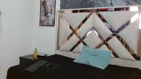 Snapshot of morticiacs chatting on 02/10/26, 01:32 Morticia online show from 02/10/26, 01:32