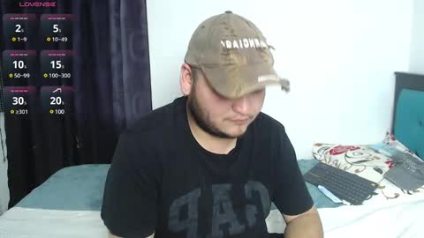 moshi_uwu online show from 03/02/25, 03:02