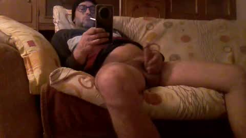 Snapshot of mospeleu chatting on 03/03/25, 01:42 Nomadu online show from 03/03/25, 01:42