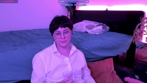 Snapshot of mossprince chatting on 09/20/25, 08:10 Cernos online show from 09/20/25, 08:10