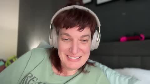 Mossy Mommy online show from 02/17/25, 10:36