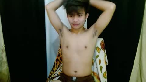 Snapshot of mostwantedtwink chatting on 10/06/25, 05:21 mostwantedtwink online show from 10/06/25, 05:21