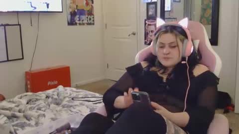 Snapshot of mothersicarius chatting on 02/02/25, 05:53 sicarius online show from 02/02/25, 05:53