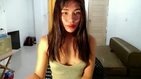Snapshot of mouiline_rouge69 chatting on 03/08/26, 01:47 mouiline_rouge69 online show from 03/08/26, 01:47