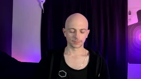 mount_vesuvius online show from 11/21/25, 05:17