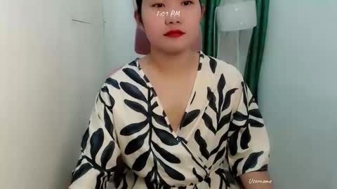 Snapshot of mountain_girl88 chatting on 02/17/26, 11:07 casandra online show from 02/17/26, 11:07