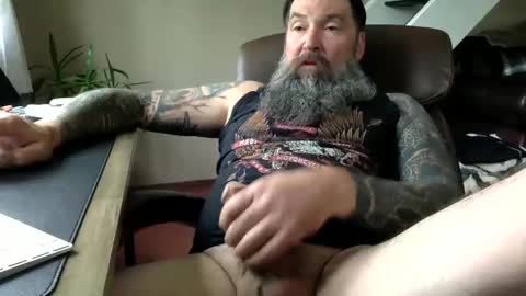 mountainman69696 online show from 04/25/26, 06:16