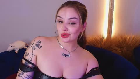 Snapshot of mousemother chatting on 12/08/24, 06:33 Carolina online show from 12/08/24, 06:33