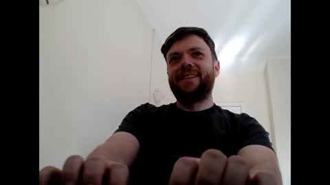 moveable online show from 04/24/26, 04:42