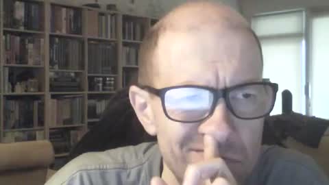 Frederik online show from 12/28/24, 10:14