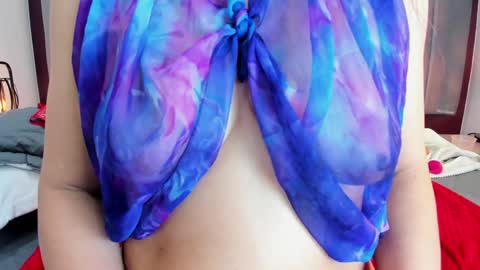 Snapshot of moxa_hot chatting on 12/14/24, 08:51 moxa hot online show from 12/14/24, 08:51