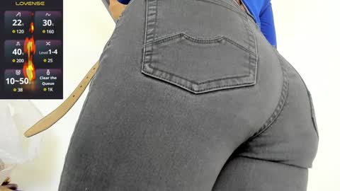 Snapshot of moxa_hot chatting on 12/20/24, 02:38 moxa hot online show from 12/20/24, 02:38