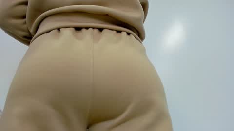 Snapshot of moxa_hot chatting on 12/30/24, 01:58 moxa hot online show from 12/30/24, 01:58