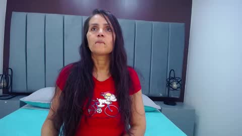 Snapshot of moxa_hot chatting on 03/07/25, 01:29 moxa hot online show from 03/07/25, 01:29