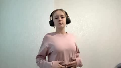 Jenny online show from 12/16/25, 04:28