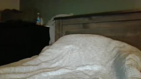 mr1bucket online show from 10/14/25, 12:33