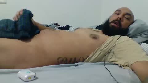 Mr8 online show from 01/05/25, 07:17