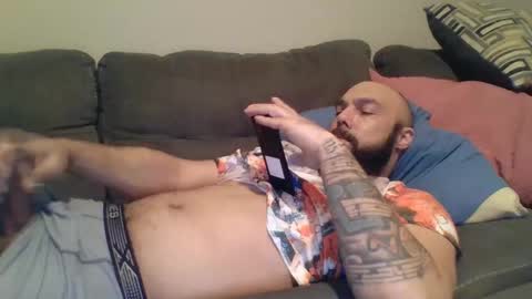 Mr8 online show from 02/11/25, 11:44