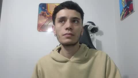 Snapshot of mr_andresr chatting on 05/14/26, 03:35 Andy online show from 05/14/26, 03:35