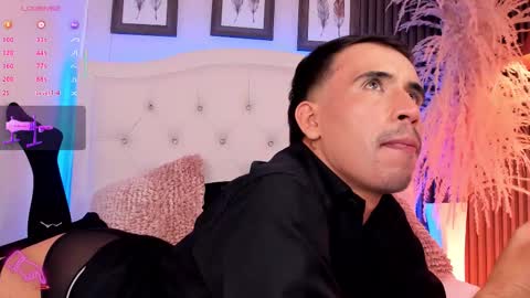 Snapshot of mr_aronnn chatting on 10/27/25, 02:59 Aaron. online show from 10/27/25, 02:59