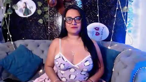 DAFNE online show from 07/25/26, 04:54
