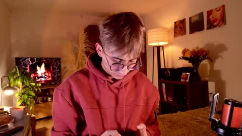 Mr Evans online show from 09/14/25, 03:55