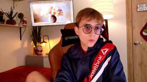 Mr Evans online show from 11/26/25, 03:46