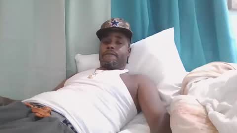 mr hooked online show from 09/15/25, 01:16