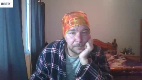 Snapshot of mr_i_ chatting on 10/19/25, 08:26 mr_i_ online show from 10/19/25, 08:26