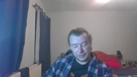 mr_i_ online show from 12/23/25, 12:52