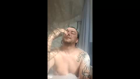 mr_i_ online show from 04/19/26, 09:19