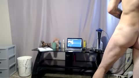 Snapshot of mr_j_showoff chatting on 12/02/24, 09:35 whateveryouwant online show from 12/02/24, 09:35