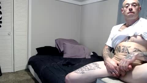 Snapshot of mr_j_showoff chatting on 12/04/24, 07:45 whateveryouwant online show from 12/04/24, 07:45