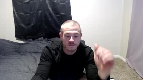 Snapshot of mr_j_showoff chatting on 12/18/24, 01:45 whateveryouwant online show from 12/18/24, 01:45