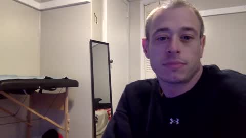 Snapshot of mr_j_showoff chatting on 01/21/25, 07:50 whateveryouwant online show from 01/21/25, 07:50