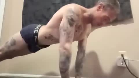 Snapshot of mr_j_showoff chatting on 02/10/25, 07:28 whateveryouwant online show from 02/10/25, 07:28