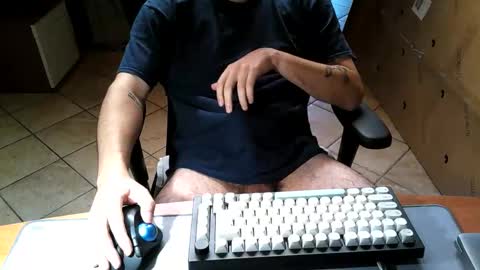 mr_kaa online show from 10/12/25, 03:44