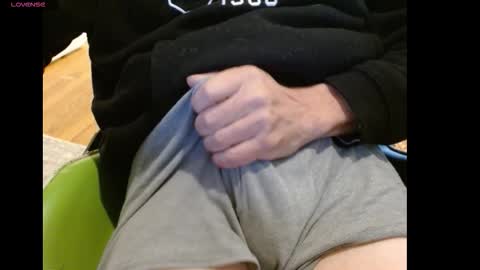 Snapshot of mr_longfellow chatting on 01/16/26, 05:39 mr_longfellow online show from 01/16/26, 05:39